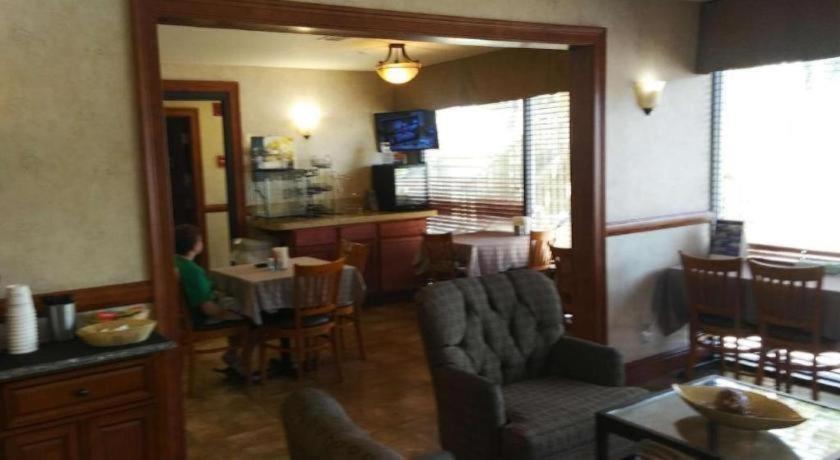Airport Inn Boise Exterior photo