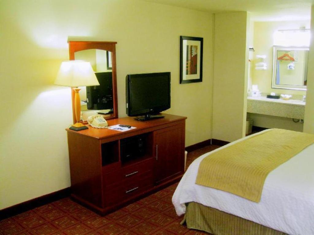 Airport Inn Boise Exterior photo